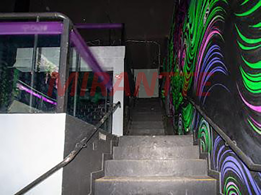 Comercial de 250m² em Parada Inglesa