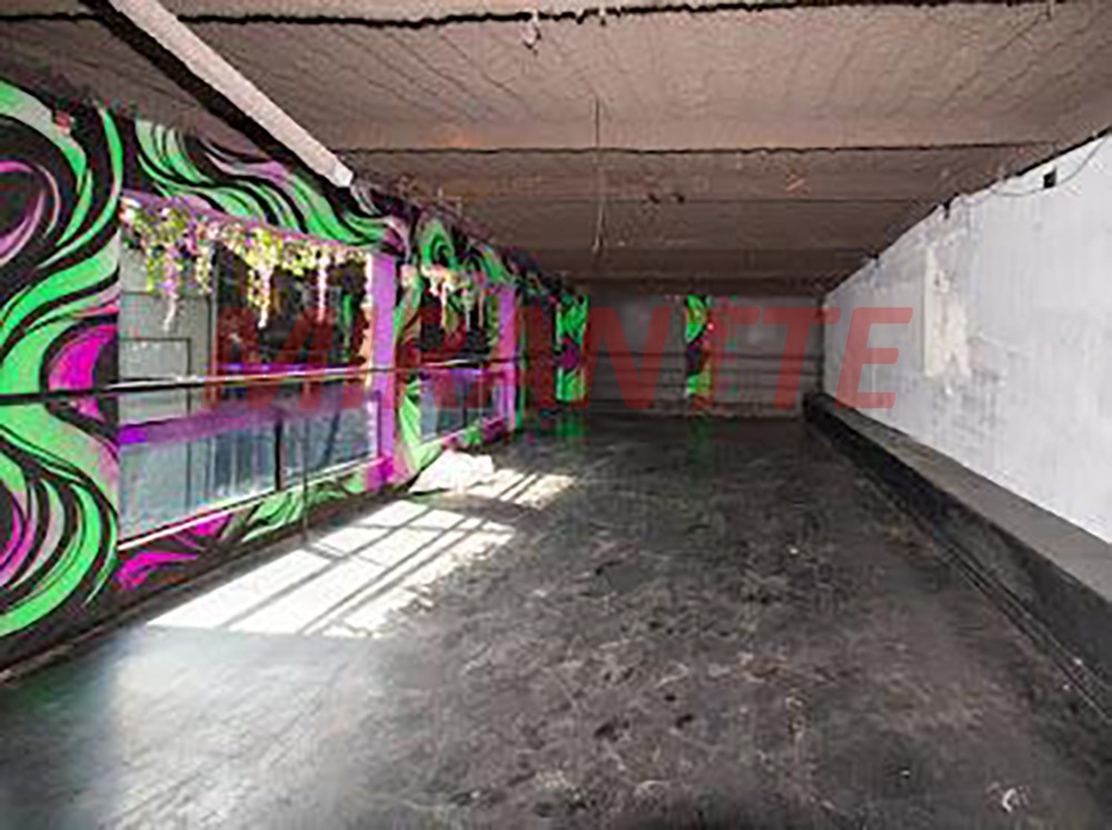 Comercial de 250m² em Parada Inglesa