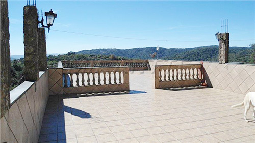 Sobrado de 1550m² com 3 quartos em Serra Da Cantareira
