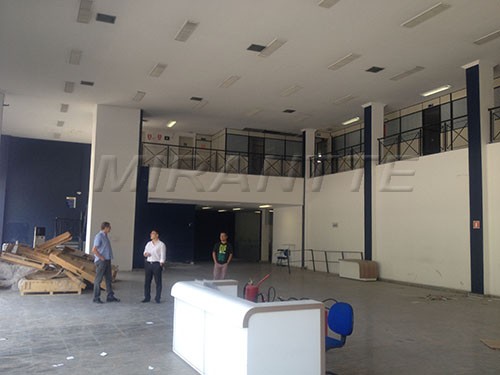 Comercial de 2650m² em Santana