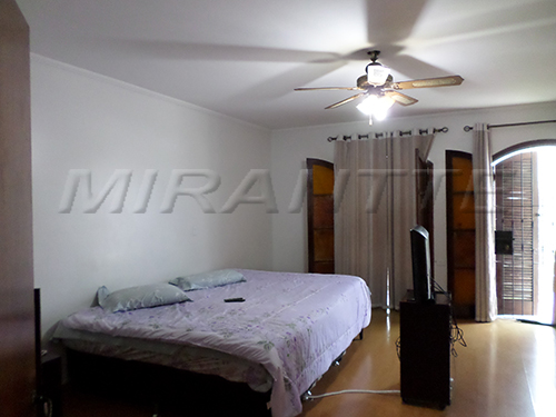 Sobrado de 277m² com 3 quartos em Jardim França