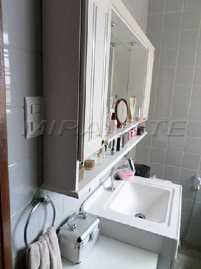 Sobrado de 277m² com 3 quartos em Jardim França