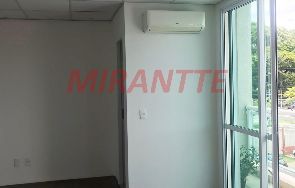 Conjunto comercial de 47m² em Santana