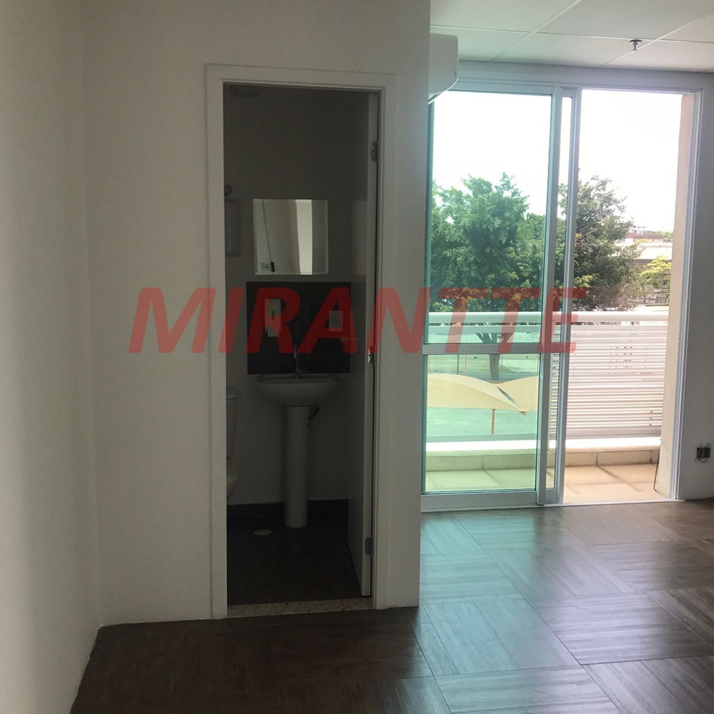 Conjunto comercial de 47m² em Santana