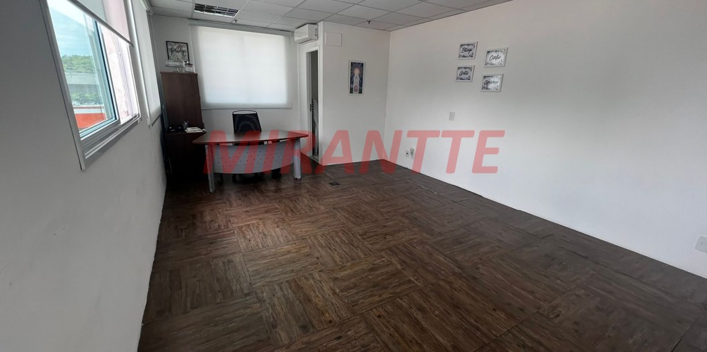 Conjunto comercial de 47m² em Santana