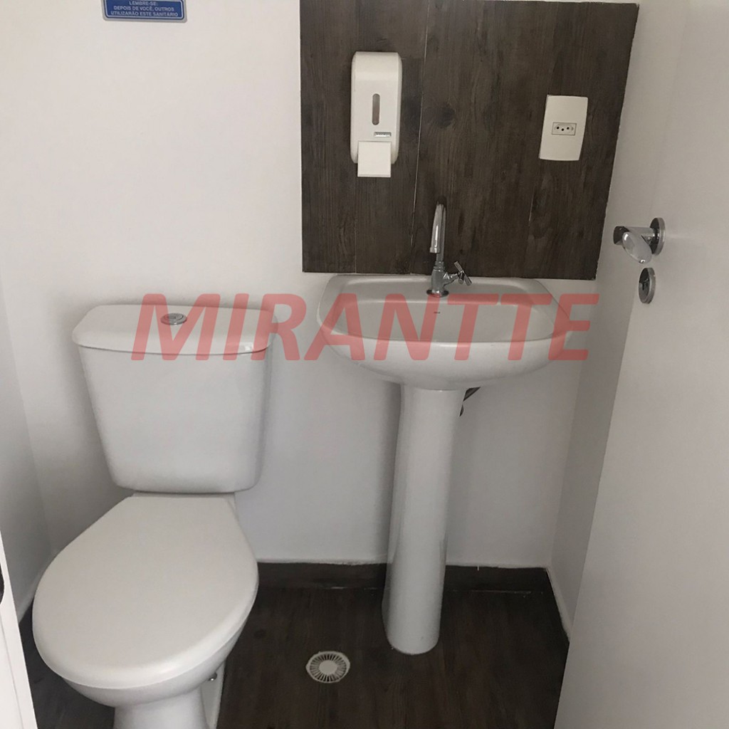 Conjunto comercial de 47m² em Santana