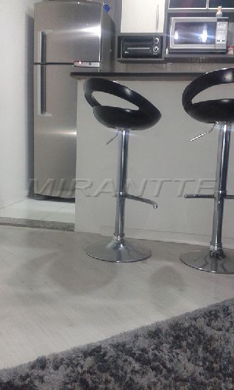 Apartamento de 49m² com 2 quartos em Vila Nova Cachoeirinha