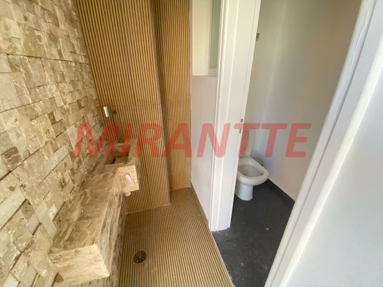 Cobertura de 217.33m² com 3 quartos em Santana