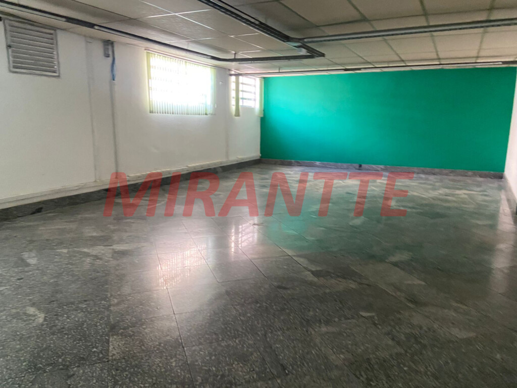 Galpao de 740m² em Santana