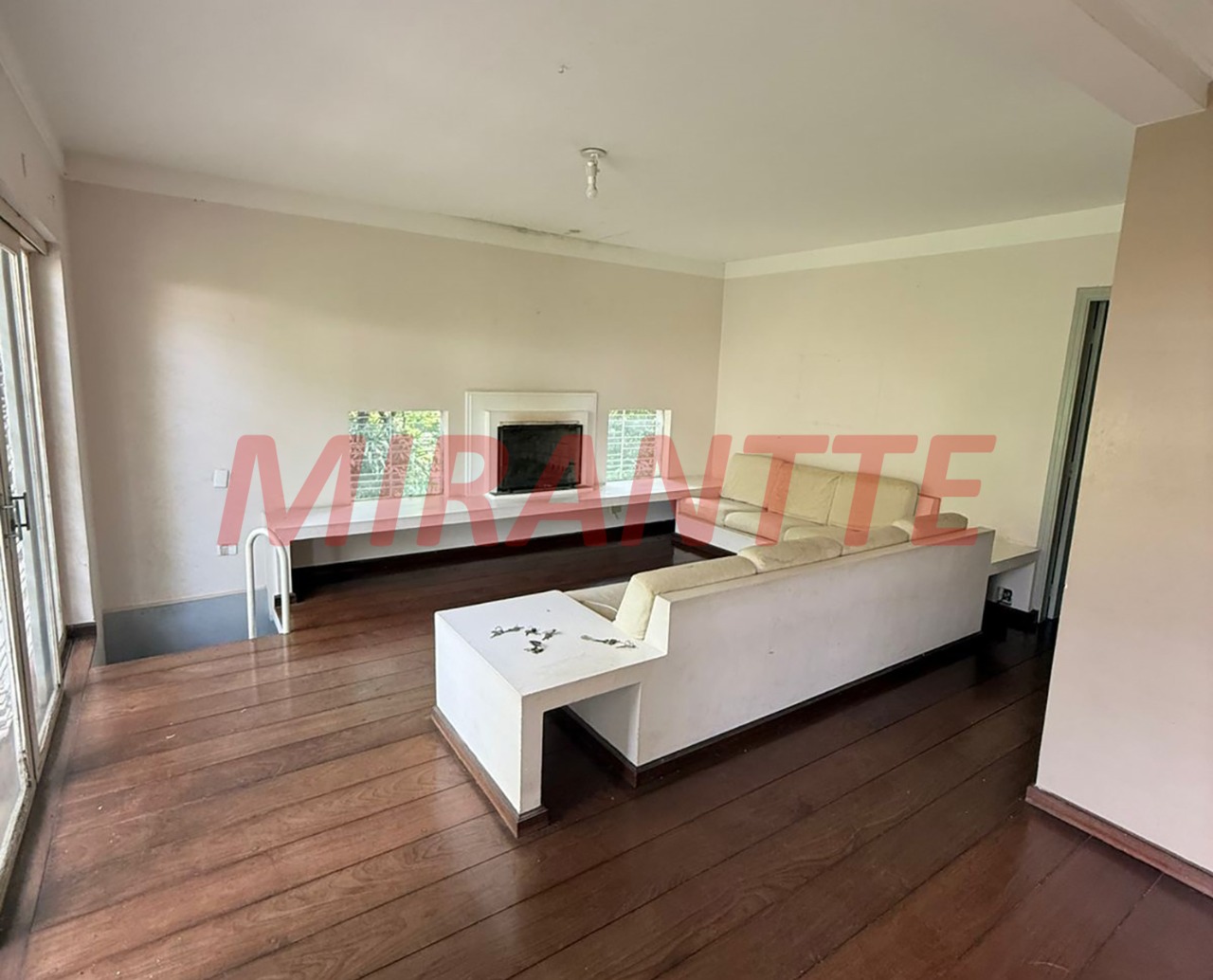 Casa terrea de 367m² com 3 quartos em Jardim Bibi