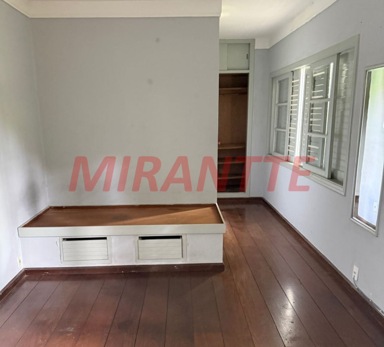 Casa terrea de 367m² com 3 quartos em Jardim Bibi