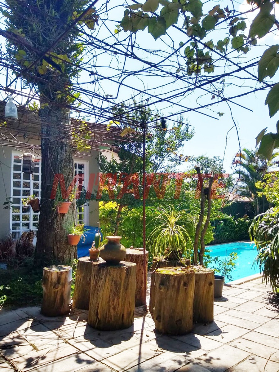 Casa terrea de 367m² com 3 quartos em Jardim Bibi