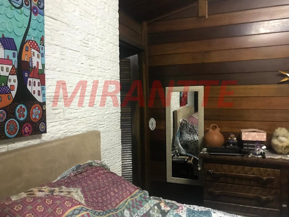 Casa terrea de 300m² com 3 quartos em Serra da Cantareira