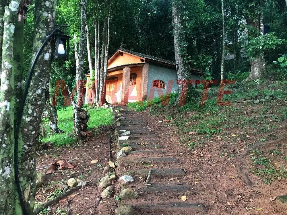 Casa terrea de 300m² com 3 quartos em Serra da Cantareira