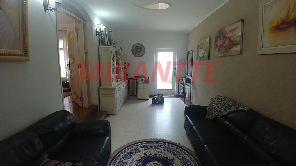 Sobrado de 260m² com 4 quartos em Jardim São Paulo