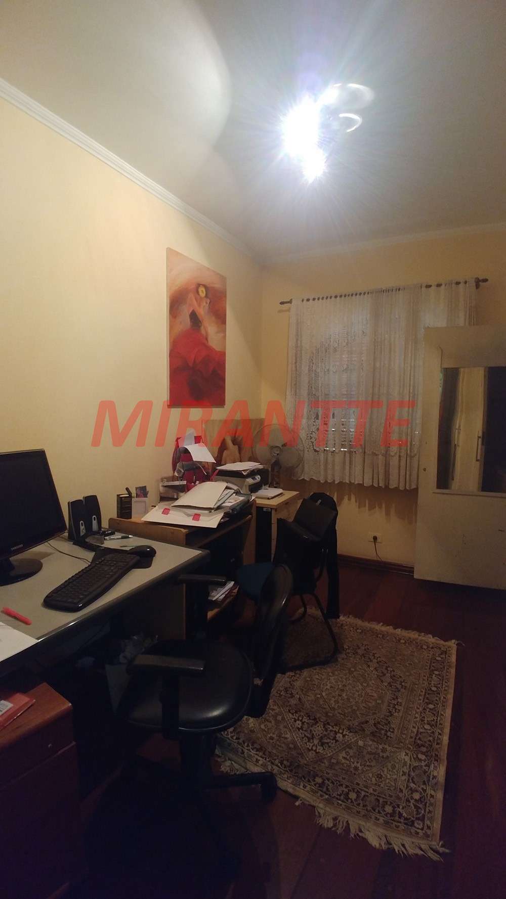 Sobrado de 260m² com 4 quartos em Jardim São Paulo