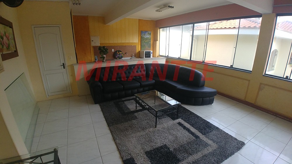 Sobrado de 260m² com 4 quartos em Jardim São Paulo