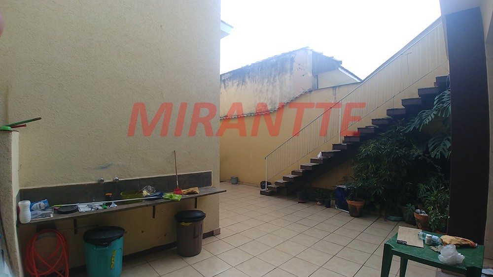 Sobrado de 260m² com 4 quartos em Jardim São Paulo