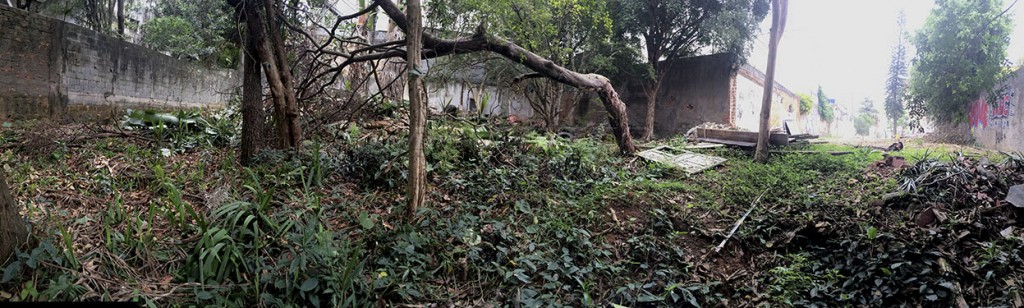 Terreno de 793m² em Santana