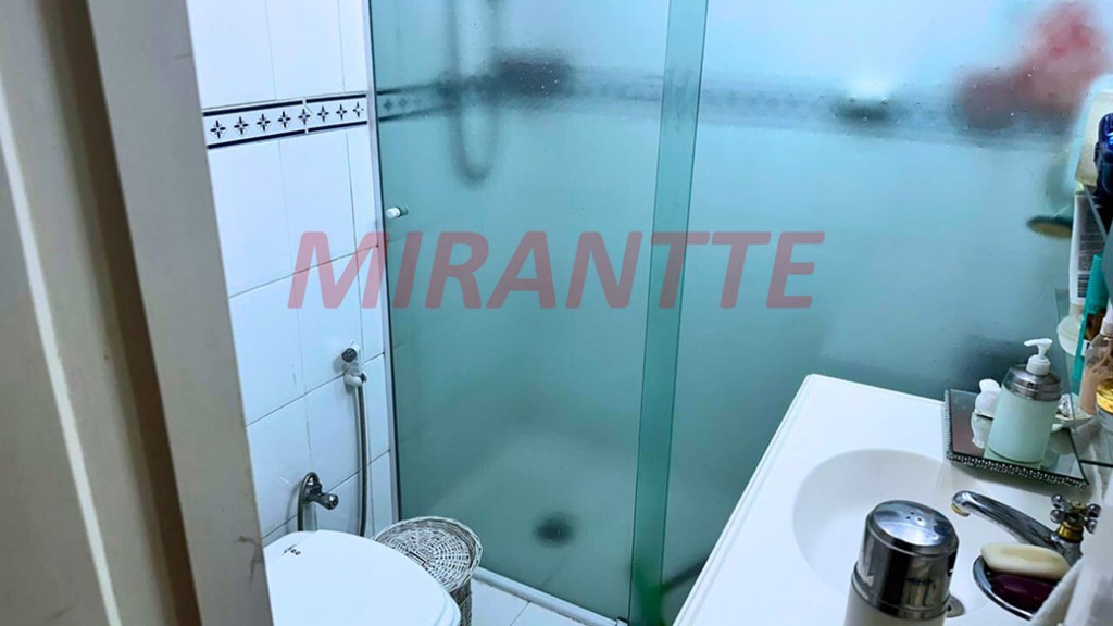 Apartamento com 3 quartos em Água Fria