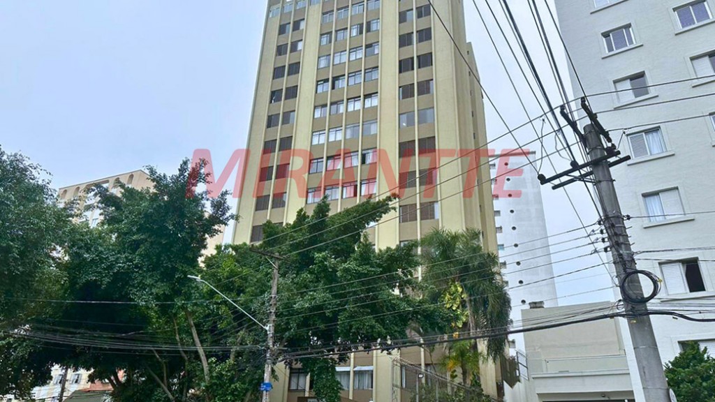 Apartamento com 3 quartos em Água Fria