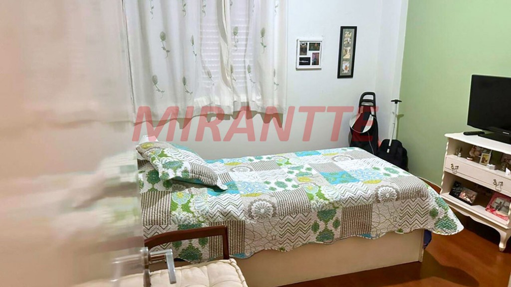 Apartamento com 3 quartos em Água Fria