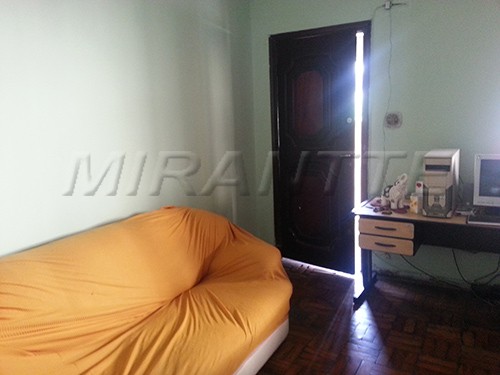 Casa terrea com 4 quartos em Santana