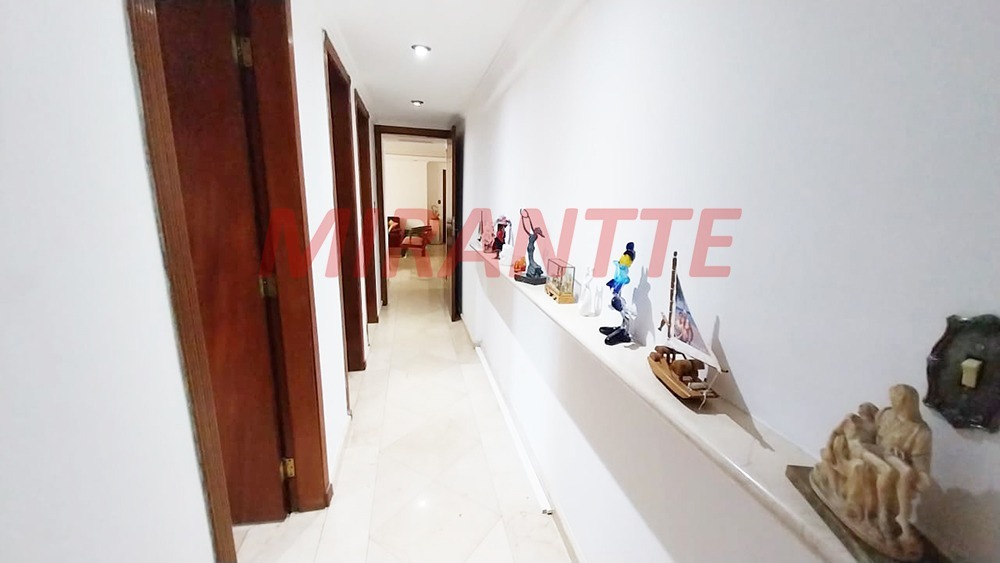 Apartamento de 162m² com 3 quartos em Santana