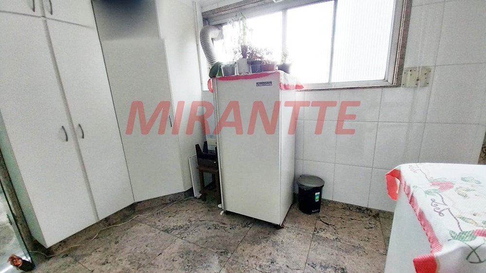 Apartamento de 162m² com 3 quartos em Santana