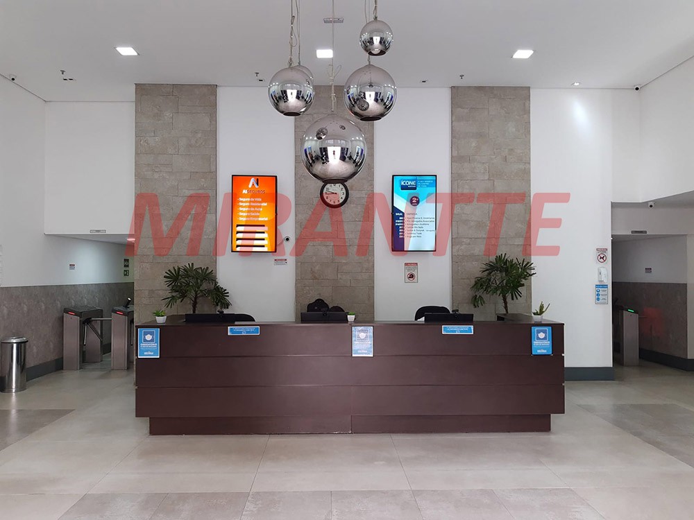 Conjunto comercial em Santana
