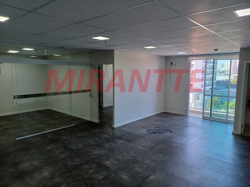 Conjunto comercial em Santana