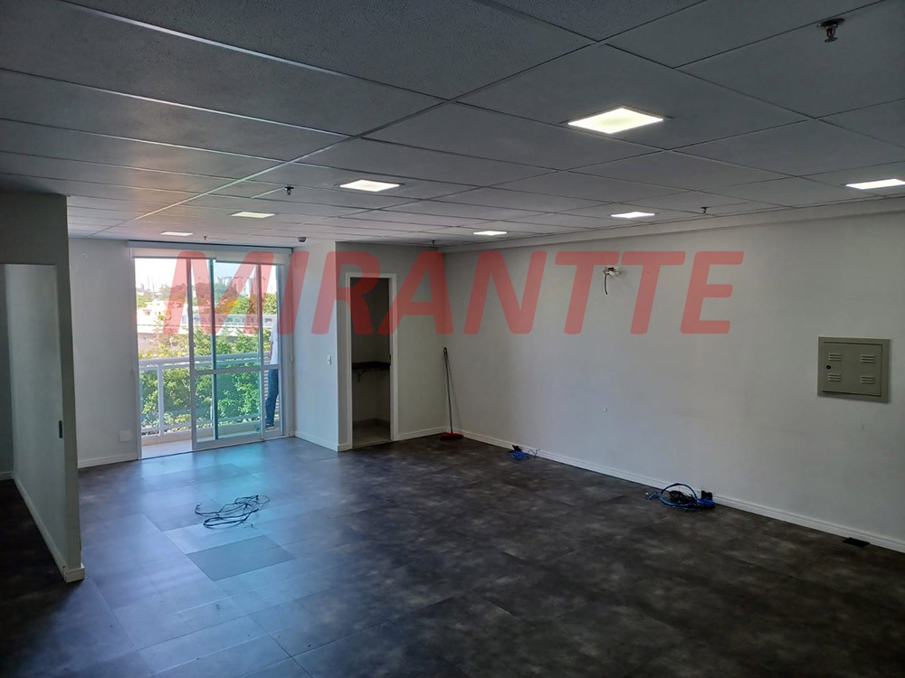 Conjunto comercial em Santana
