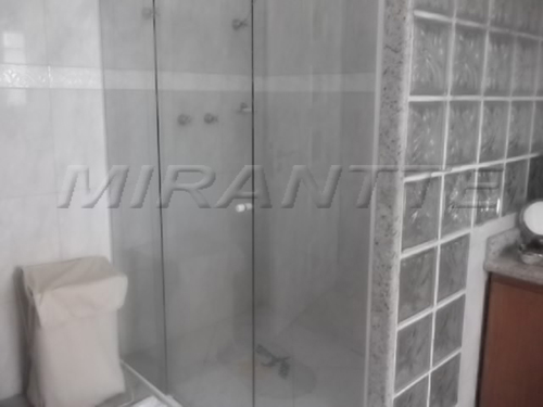 Sobrado de 250m² com 3 quartos em Horto Florestal