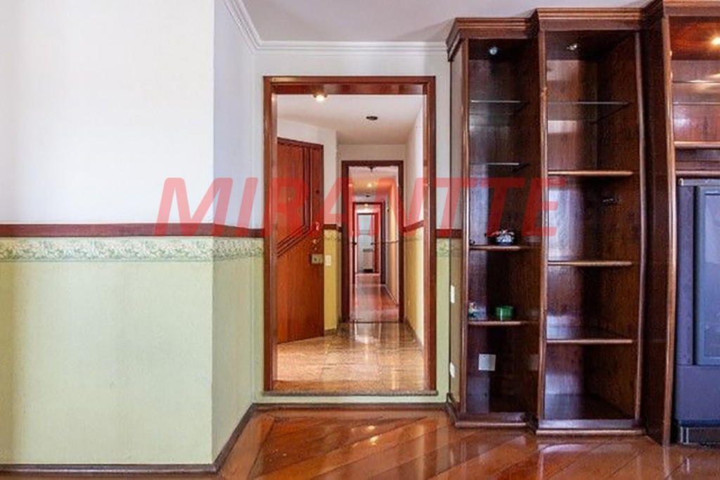 Apartamento com 4 quartos em Santana