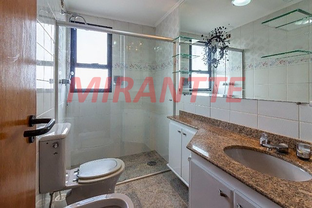 Apartamento com 4 quartos em Santana