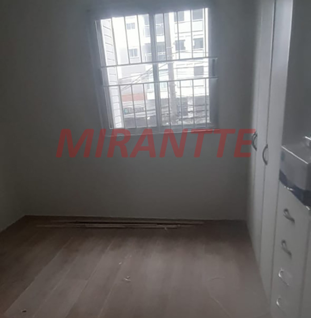 Apartamento com 3 quartos em Santana