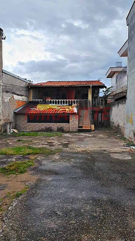 Terreno de 305m² em Vila Maria Alta