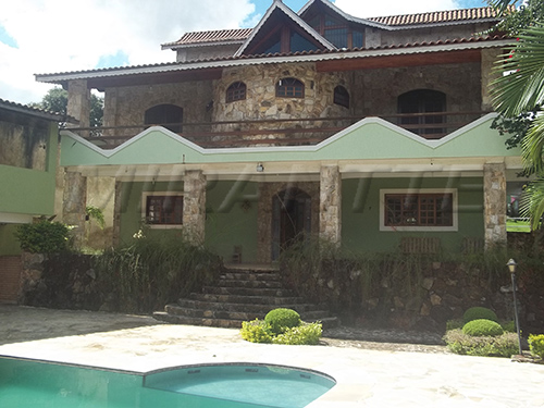 ChÁcara de 1327m² com 6 quartos em Jardim Cristin Alice
