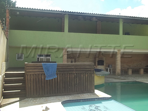 ChÁcara de 1327m² com 6 quartos em Jardim Cristin Alice