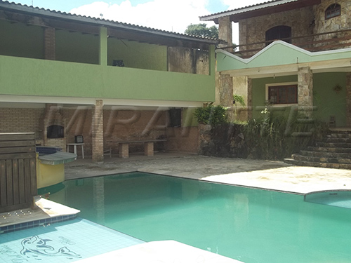 ChÁcara de 1327m² com 6 quartos em Jardim Cristin Alice
