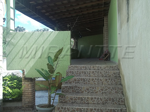 ChÁcara de 1327m² com 6 quartos em Jardim Cristin Alice