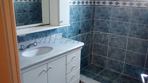 Comercial de 220m² em Água Fria