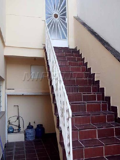 Sobrado de 237m² com 3 quartos em Jardim Kherlakian