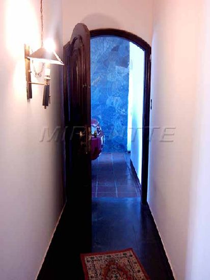 Sobrado de 237m² com 3 quartos em Jardim Kherlakian
