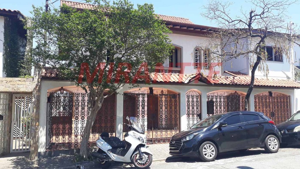 Sobrado de 323m² com 3 quartos em Jardim São Paulo