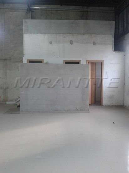 Galpao de 700m² em Vila Nilo