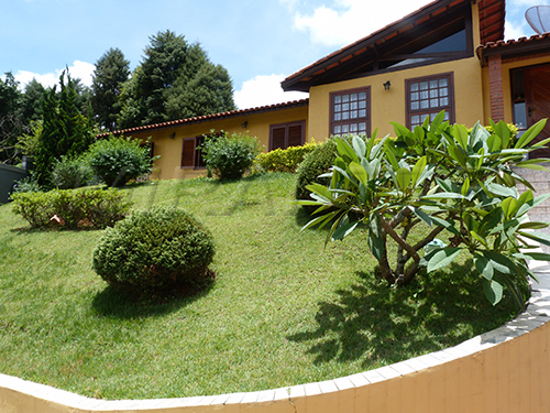 Cond. fechado de 234m² com 3 quartos em Serra Da Cantareira