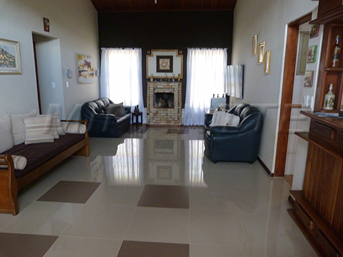 Cond. fechado de 234m² com 3 quartos em Serra Da Cantareira