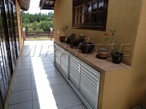 Cond. fechado de 234m² com 3 quartos em Serra Da Cantareira