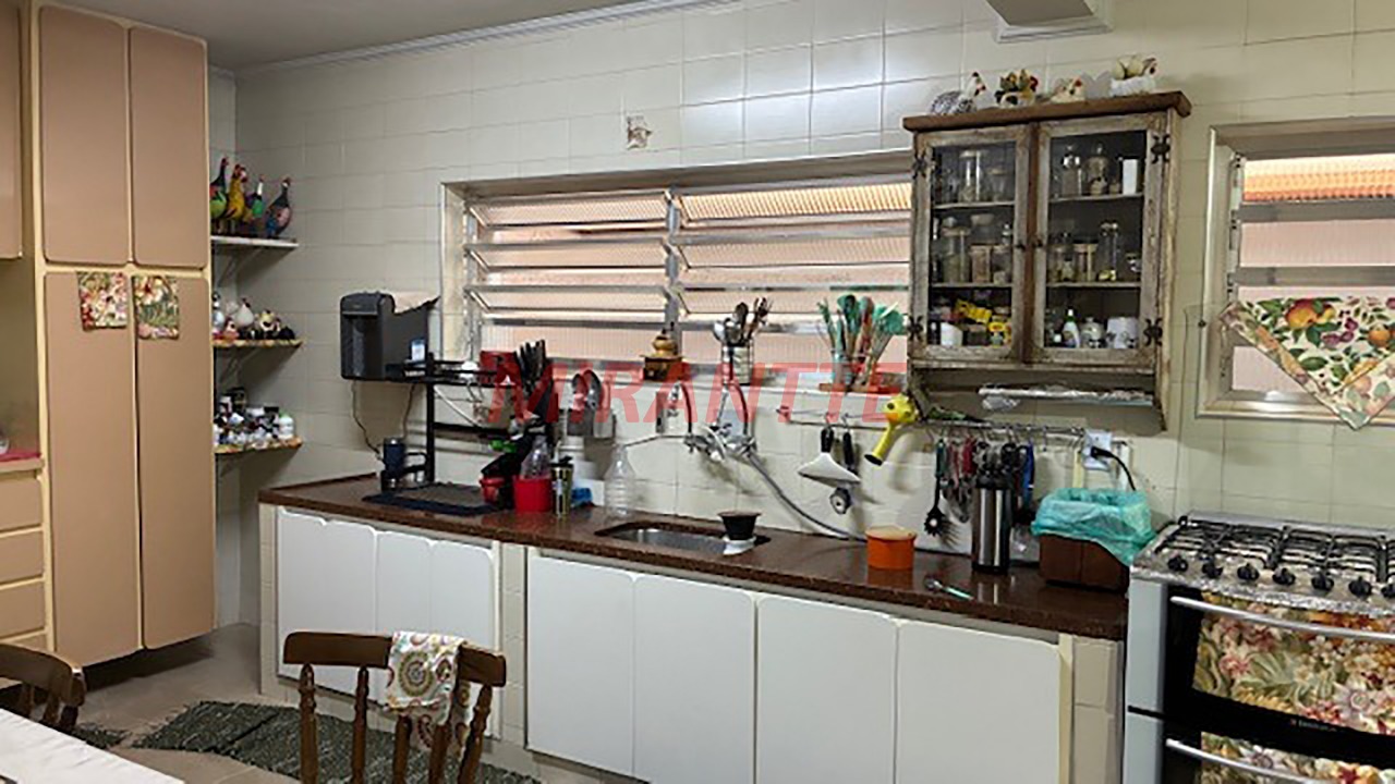 Casa terrea de 330m² com 4 quartos em Imirim